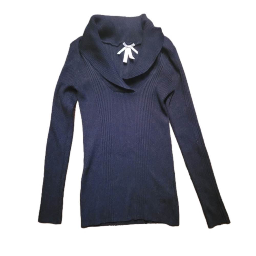 Derek HEART long sleeve black sweater. Size XL. EXCELLENT CONDITION!